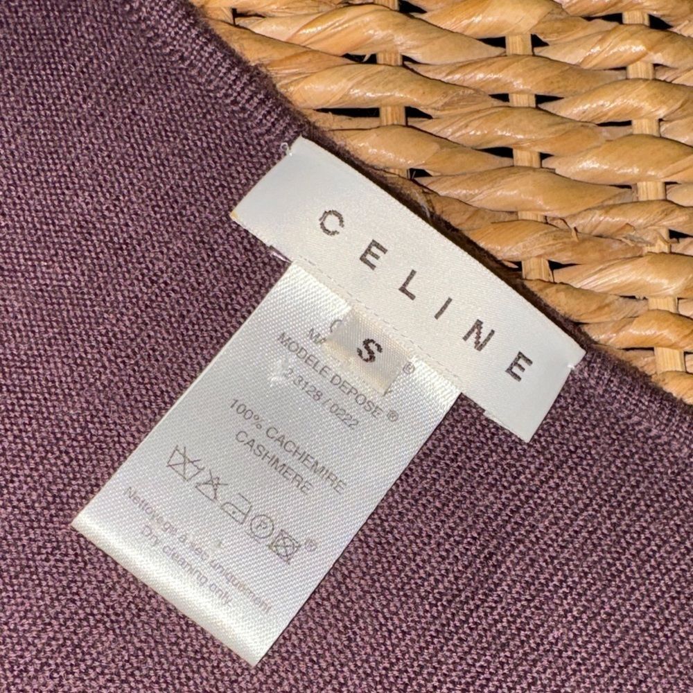 Authentic Celine 100% Cashmere V-Neck lavender Sweater Size Small - Picture 16 of 17